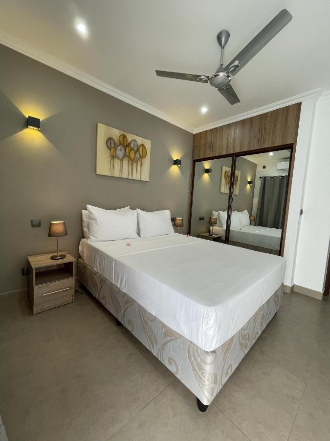 B Holiday Apartments Vịnh Beau Vallon Ngoại thất bức ảnh