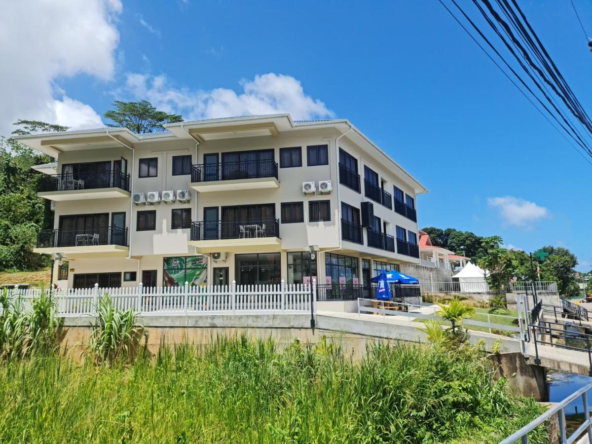 B Holiday Apartments Vịnh Beau Vallon Ngoại thất bức ảnh